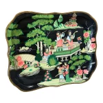 Late 20th Century Hand-Painted Lacquered Chinoiserie Paper Mâché Tray